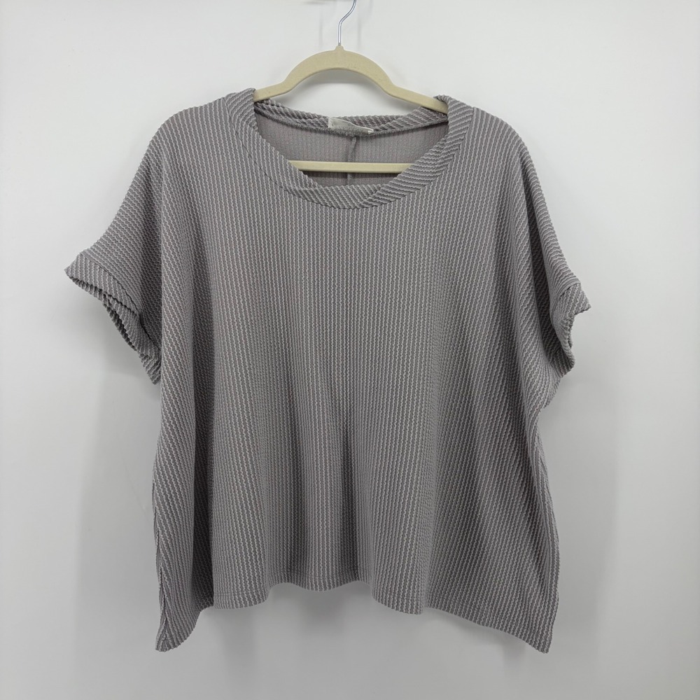 Zenana Womens S/M Grey Top Short Sleeve Textured Boxy Relaxed RTL-8450A